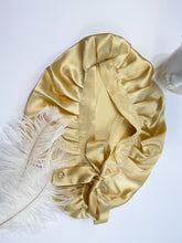Load image into Gallery viewer, Bonnet in Various Colors, made from Natural Mulberry Silk
