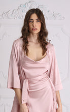Load image into Gallery viewer, Set Satin Wave - Short Robe + Backless Dress Powder Pink