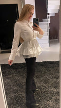 Load image into Gallery viewer, Cotton W. Shirt with Ruffles and White Lace 