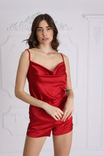 Load image into Gallery viewer, Set Satin Wave -  Top + Red Shorts
