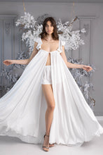 Load image into Gallery viewer, Cardigan &quot;Goddess&quot; WHITE
