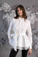 Load image into Gallery viewer, W. White Shirt + Black Blouse Set 
