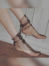 Load image into Gallery viewer, Socks with lace
